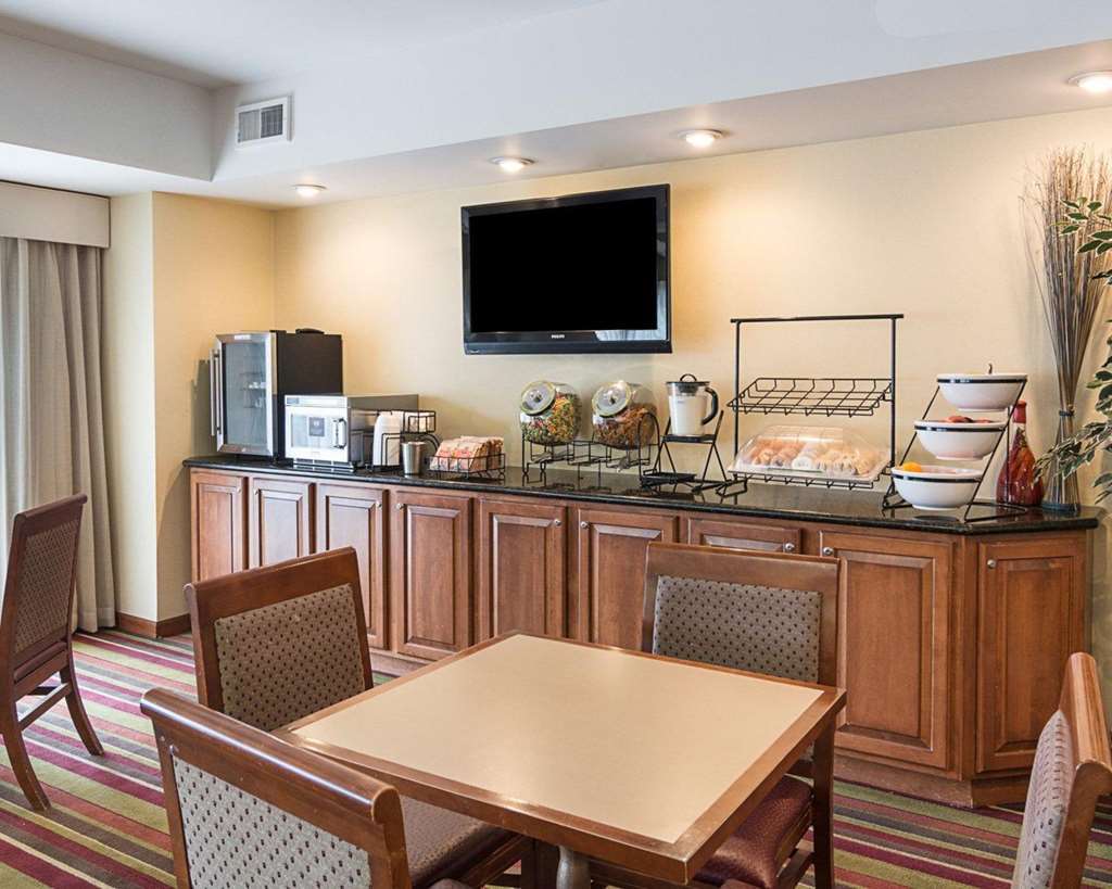 Holiday Inn Express - Lorton By Ihg Restaurante foto